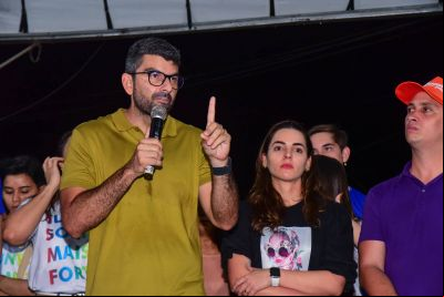notícia: Icuí-Guajará em festa: inauguração asfáltica das ruas da Comunidade Parque Florestal.