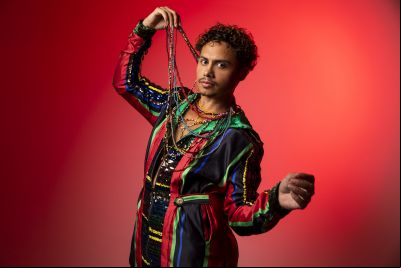notícia: Show com Silvero Pereira é atração no Teatro Municipal de Ananindeua.