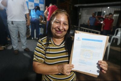 notícia: Programa “Ananindeua Legal” regulariza 205 famílias na comunidade Jardim Brasil no bairro Levilandia