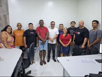 notícia: Prefeitura de Ananindeua discute criação de peixes e Infraestrutura na Ilha de Sororoca