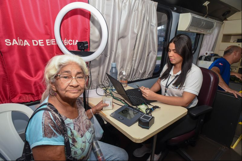 Ação do Programa Prefeitura em Movimento na Arterial 18