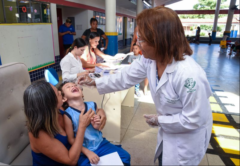Saúde na Escola CMREI Irmã Dulce no bairro de Águas Lindas