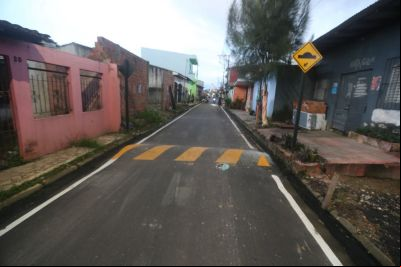 notícia: Asfalto novo traz dignidade e transforma a realidade de moradores em Ananindeua