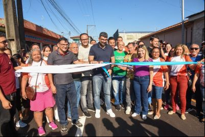 notícia: Prefeitura de Ananindeua inaugura recapeamento asfáltico e sinalização viária na WE 85